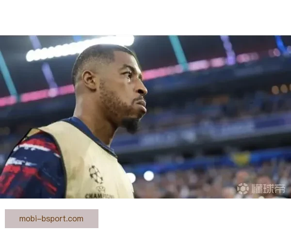 巴黎圣日耳曼官方确认金彭贝世界杯后复出球队后防迎关键补强信号